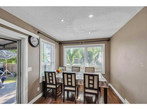 4 Tarington Link Ne, Calgary, AB - Indoor Photo Showing Dining Room