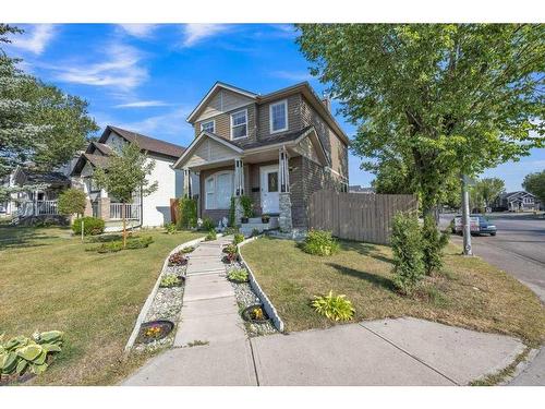 4 Tarington Link Ne, Calgary, AB - Outdoor With Facade