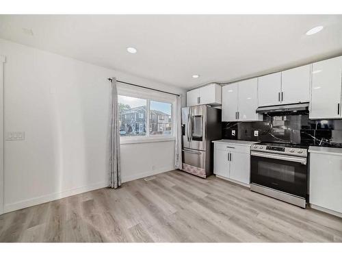 16 Falshire Way Ne, Calgary, AB - Indoor Photo Showing Kitchen