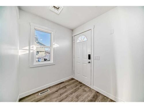 16 Falshire Way Ne, Calgary, AB - Indoor Photo Showing Other Room