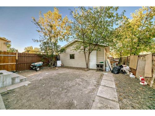 16 Falshire Way Ne, Calgary, AB - Outdoor