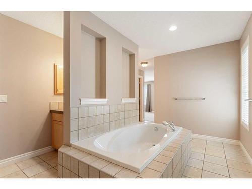 135 Kincora Drive Nw, Calgary, AB - Indoor Photo Showing Bathroom