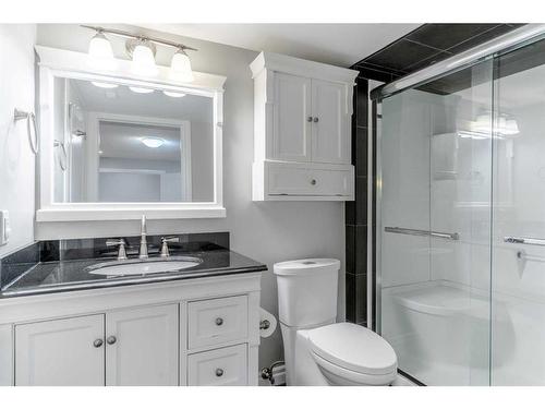 135 Kincora Drive Nw, Calgary, AB - Indoor Photo Showing Bathroom