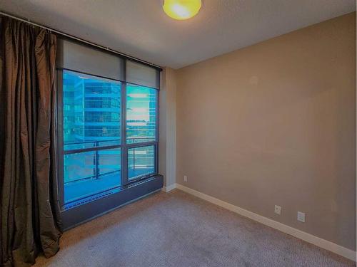 808-225 11 Avenue Se, Calgary, AB - Indoor Photo Showing Other Room