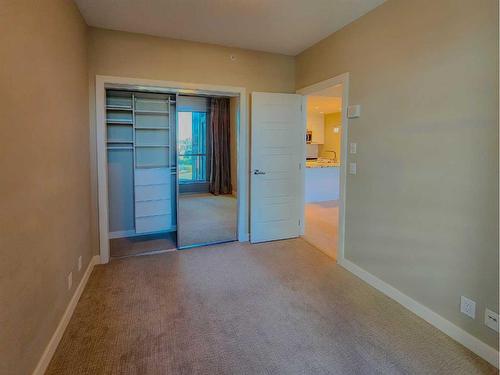 808-225 11 Avenue Se, Calgary, AB - Indoor Photo Showing Other Room