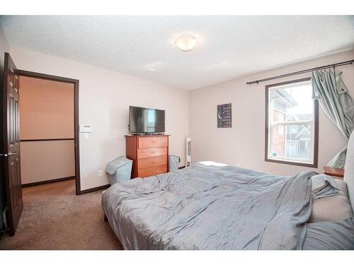 225 Auburn Crest Way Se, Calgary, AB - Indoor Photo Showing Bedroom