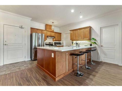 502-59 22 Avenue Sw, Calgary, AB - Indoor Photo Showing Kitchen