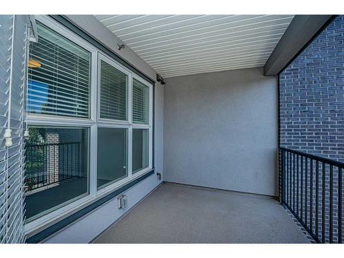 3322-95 Burma Star Road Sw, Calgary, AB - Outdoor With Balcony With Exterior