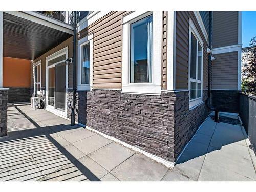 108-25 Walgrove Walk Se, Calgary, AB - Outdoor