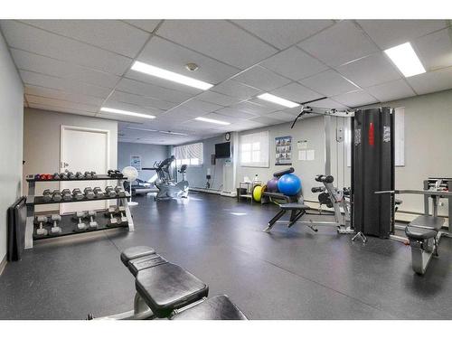 403-1001 14 Avenue Sw, Calgary, AB - Indoor Photo Showing Gym Room