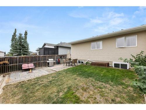 12 Mackenzie Way, Carstairs, AB - Outdoor With Exterior