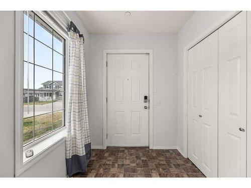 12 Mackenzie Way, Carstairs, AB - Indoor Photo Showing Other Room