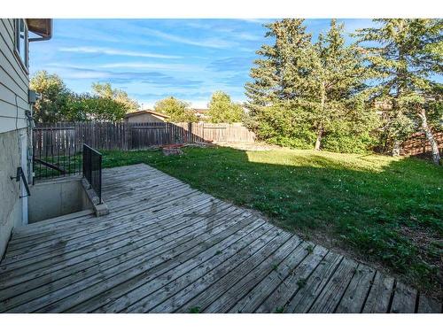 20 Bernard Way Nw, Calgary, AB - Outdoor With Deck Patio Veranda