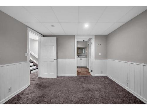 91 Emberdale Way Se, Airdrie, AB - Indoor Photo Showing Other Room