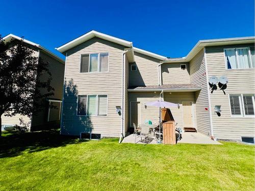 56 Bridleridge Manor  Sw, Calgary, AB - Outdoor