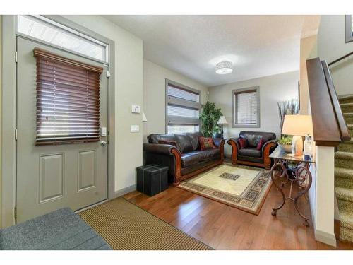 89 Redstone Plaza Ne, Calgary, AB - Indoor Photo Showing Living Room