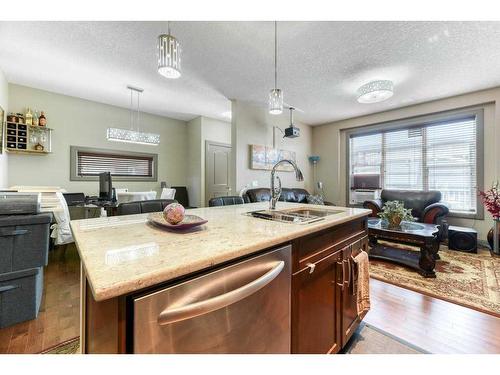 89 Redstone Plaza Ne, Calgary, AB - Indoor Photo Showing Kitchen