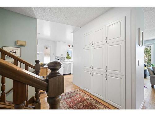 23 Bedwood Rise Ne, Calgary, AB - Indoor Photo Showing Other Room