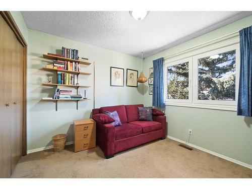 23 Bedwood Rise Ne, Calgary, AB - Indoor