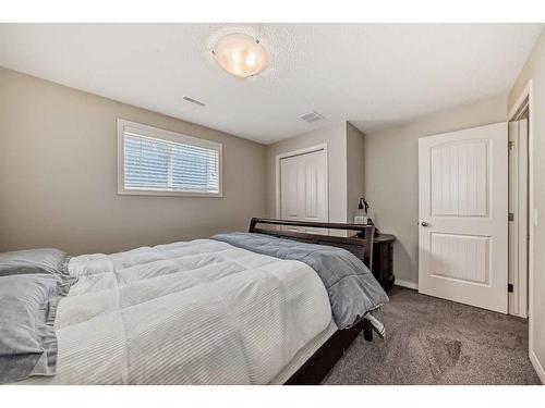 350 Ranch Ridge Court, Strathmore, AB - Indoor Photo Showing Bedroom