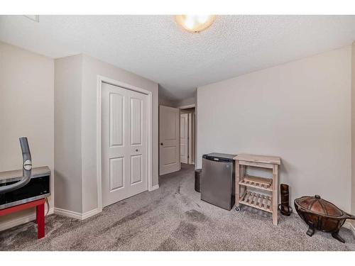 350 Ranch Ridge Court, Strathmore, AB - Indoor