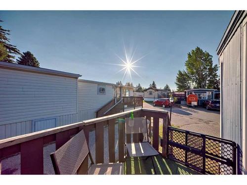 422-3223 83 Street Nw, Calgary, AB 