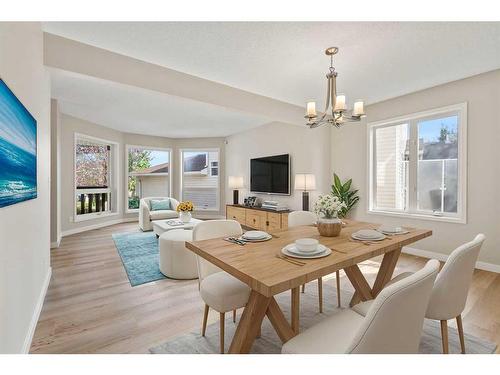 170 Tuscarora Circle Nw, Calgary, AB - Indoor Photo Showing Dining Room