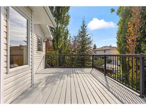 170 Tuscarora Circle Nw, Calgary, AB - Outdoor With Exterior