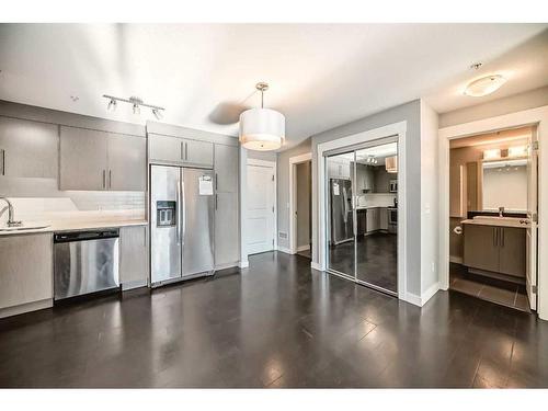 4113-302 Skyview Ranch Drive Ne, Calgary, AB - Indoor Photo Showing Kitchen With Stainless Steel Kitchen