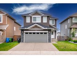 124 Everhollow Street SW Calgary, AB T2Y 0H4