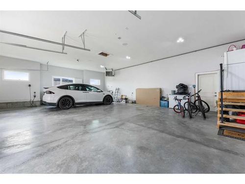 90 Trinity Road, Rural Rocky View County, AB - Indoor Photo Showing Garage