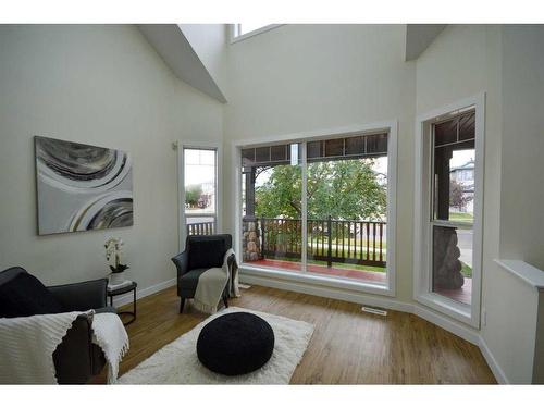 113 W Creek Boulevard, Chestermere, AB - Indoor Photo Showing Living Room