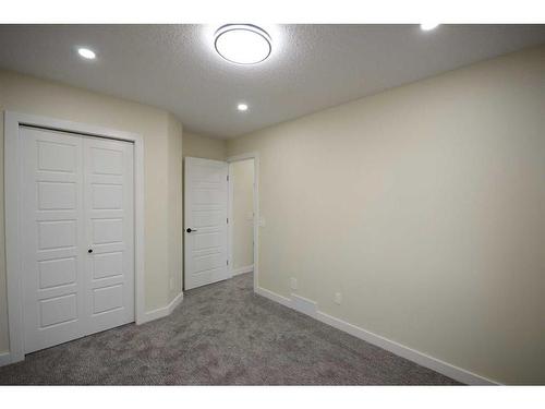 113 W Creek Boulevard, Chestermere, AB - Indoor Photo Showing Other Room