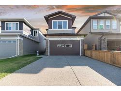 37 SAVANNA Row NE Calgary, AB T3J 0Y6