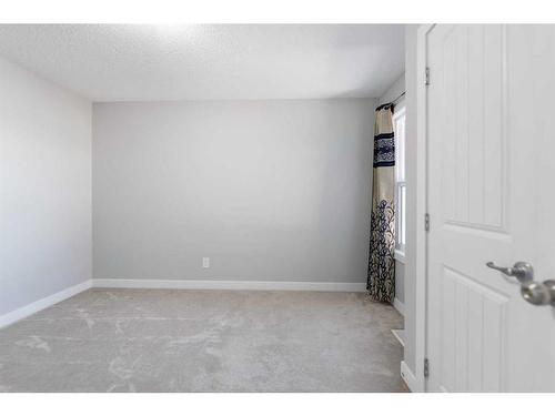 37 Savanna Row Ne, Calgary, AB - Indoor Photo Showing Other Room