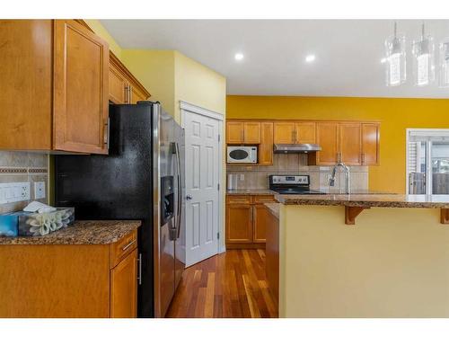 277 Martin Crossing Place Ne, Calgary, AB - Indoor Photo Showing Kitchen