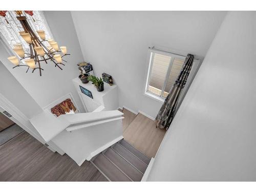 469 Martindale Drive Ne, Calgary, AB - Indoor Photo Showing Other Room