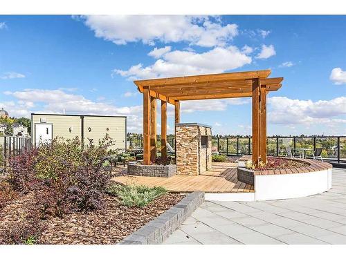 205-515 4 Avenue Ne, Calgary, AB - Outdoor With Deck Patio Veranda With View