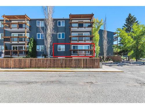 221-820 89 Avenue Sw, Calgary, AB - Outdoor With Facade