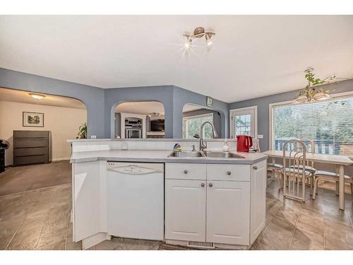 112 Oakmere Place, Chestermere, AB - Indoor Photo Showing Kitchen With Double Sink