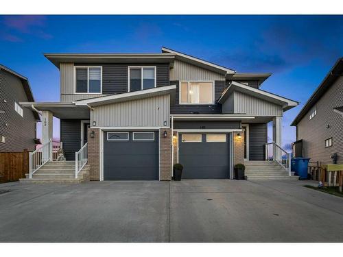 158 Carringvue Park Nw, Calgary, AB - Outdoor With Facade