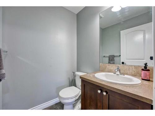 65 Evansdale Landing Nw, Calgary, AB - Indoor Photo Showing Bathroom