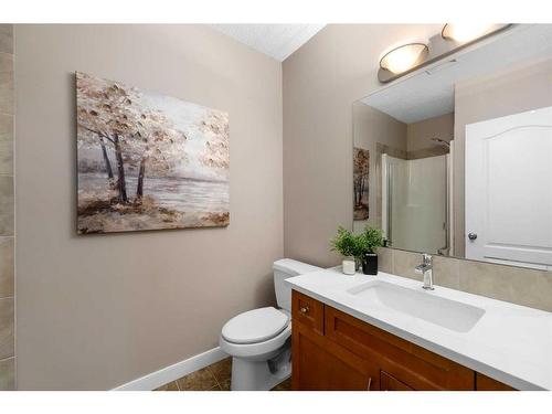 203-30 Discovery Ridge Close Sw, Calgary, AB - Indoor Photo Showing Bathroom