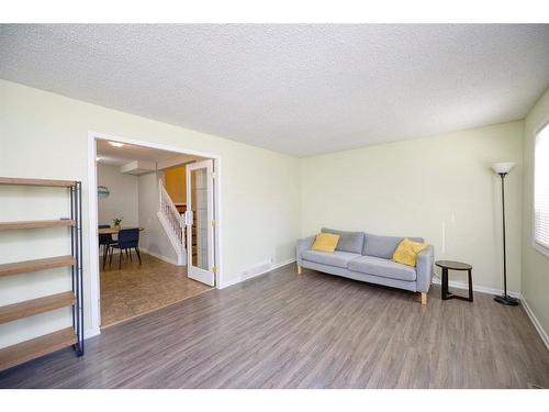 5-115 Bergen Road Nw, Calgary, AB - Indoor