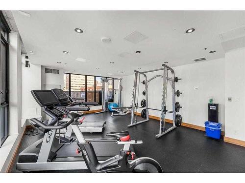 1106-1010 6 Street Sw, Calgary, AB - Indoor Photo Showing Gym Room