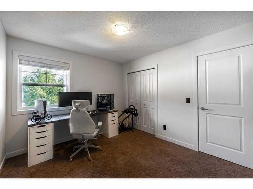 100 Cranridge Crescent Se, Calgary, AB - Indoor Photo Showing Office