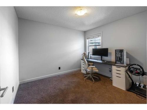 100 Cranridge Crescent Se, Calgary, AB - Indoor Photo Showing Office