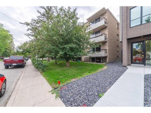 403-123 24 Avenue Sw, Calgary, AB - Outdoor With Balcony