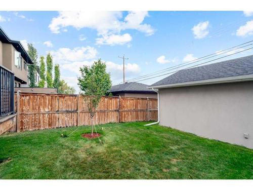 1626A 41 Street Sw, Calgary, AB - Outdoor