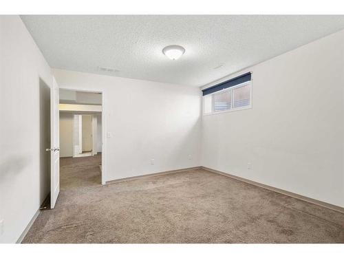 9 Panamount Row Nw, Calgary, AB - Indoor Photo Showing Other Room